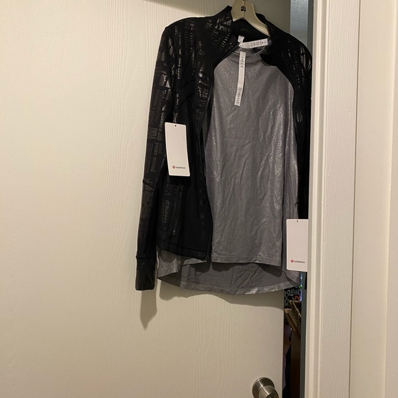 Lululemon, Emerald (Silver) long sleeve design - Picture 4 of 4